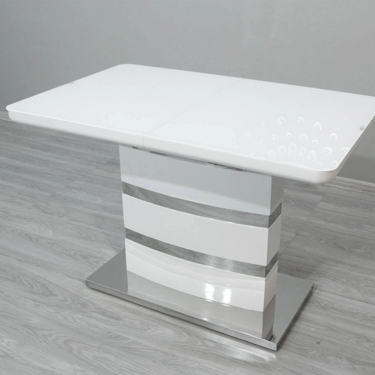Стіл обідній розкладний KT-115-2 Montana mini white gloss (вставка МДФ) 110-150x70x76