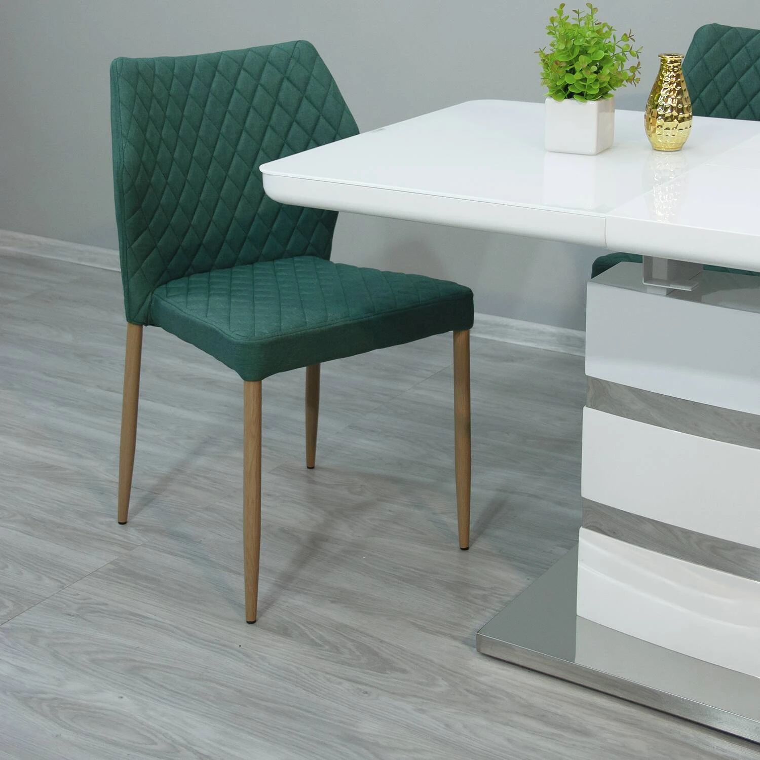 Стіл обідній розкладний KT-115-2 Montana mini white gloss (вставка МДФ) 110-150x70x76