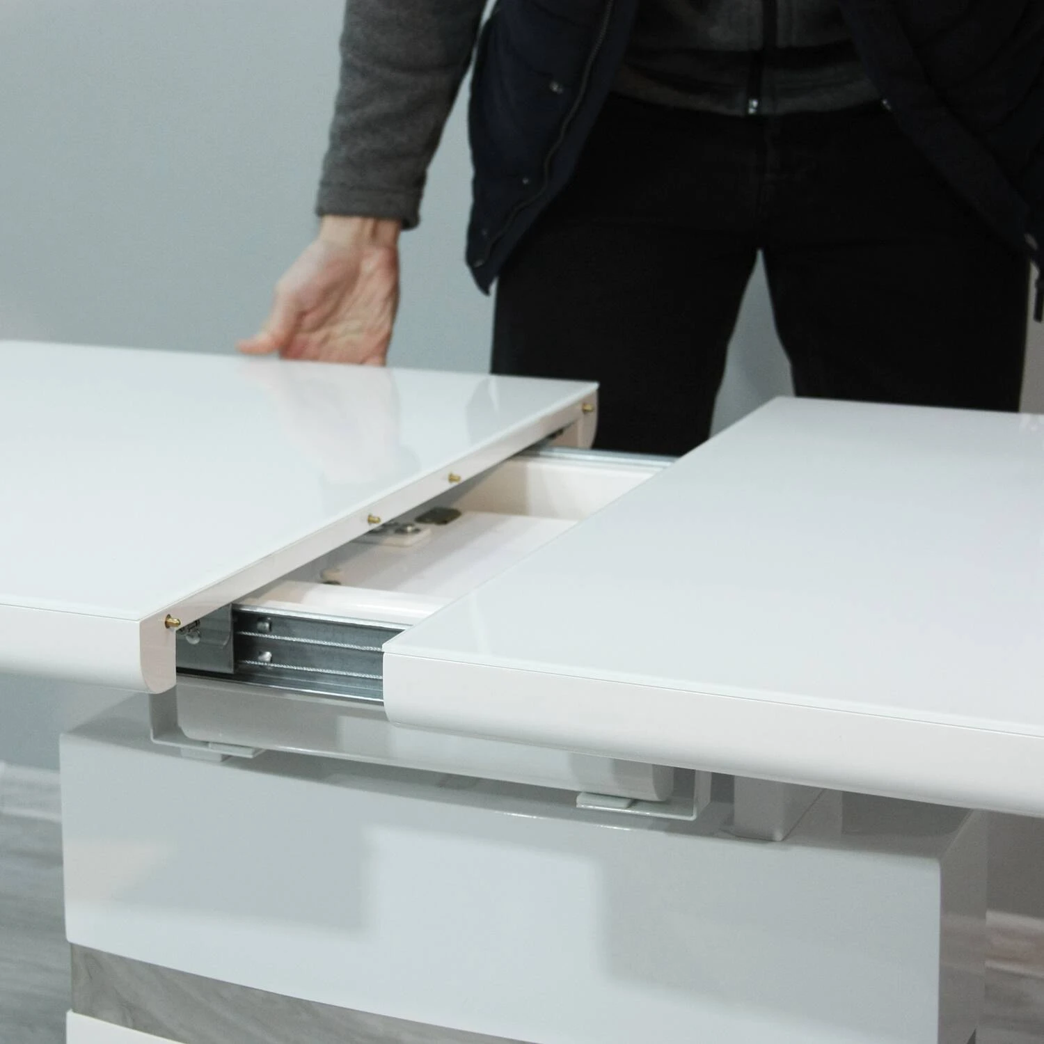Стіл обідній розкладний KT-115-2 Montana mini white gloss (вставка МДФ) 110-150x70x76