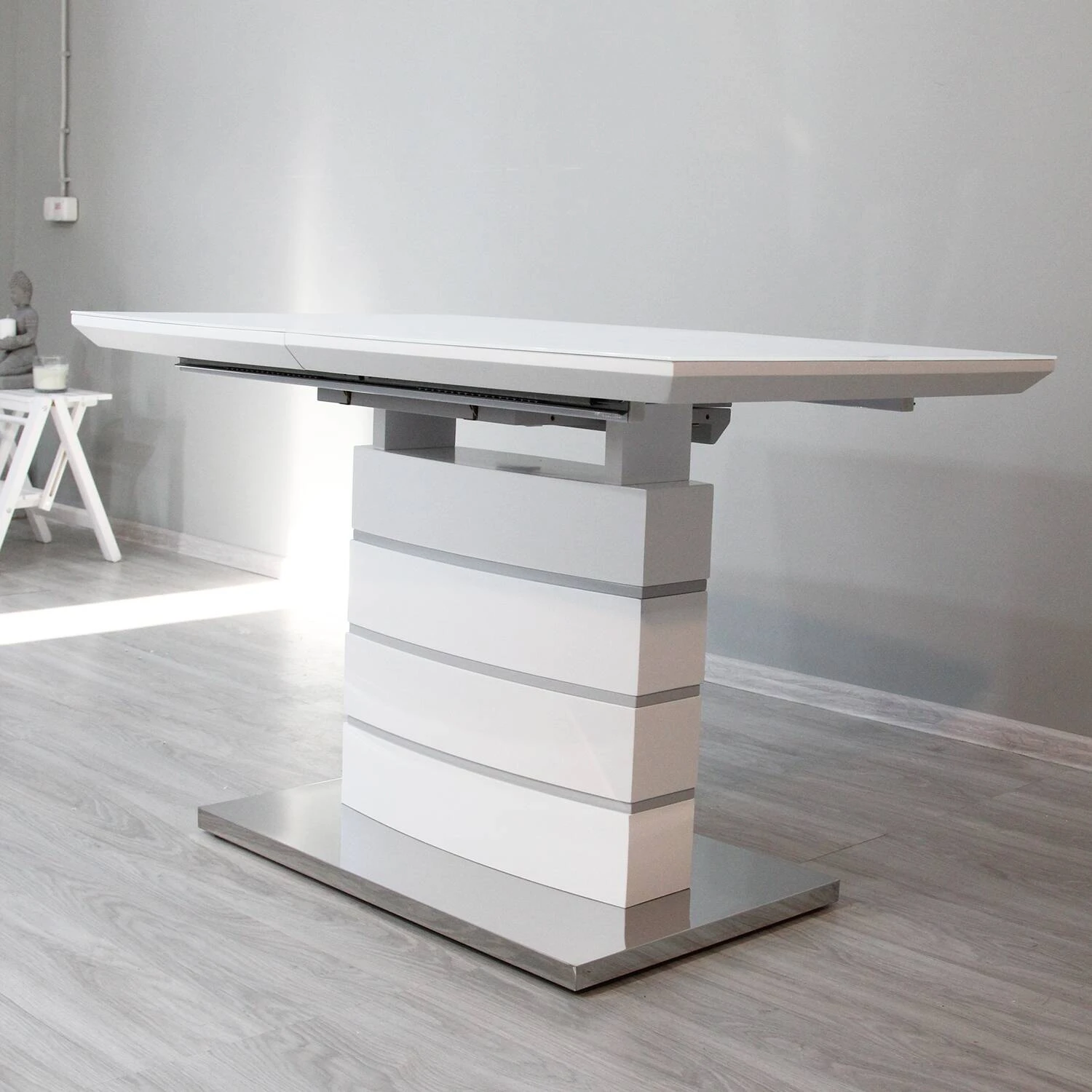 Стіл обідній розкладний DT-9123-1 Houston mini white satin 110-150x70x76