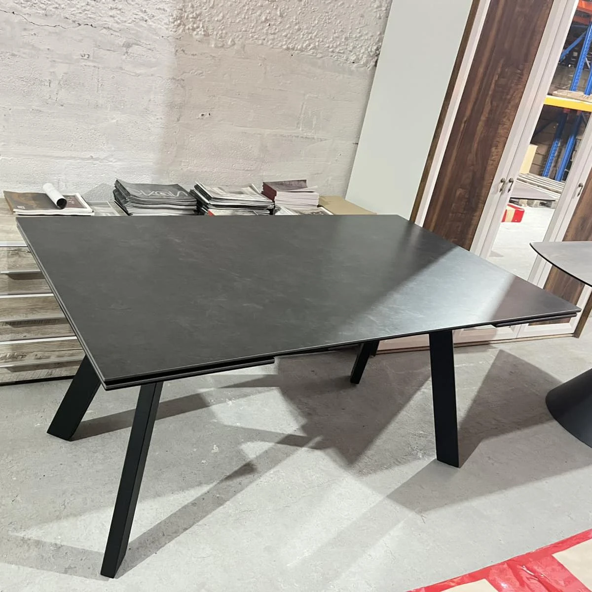 Стіл обідній розкладний T7545C-1624 Denver Ceramic vick dark grey matt 160-240x90x76