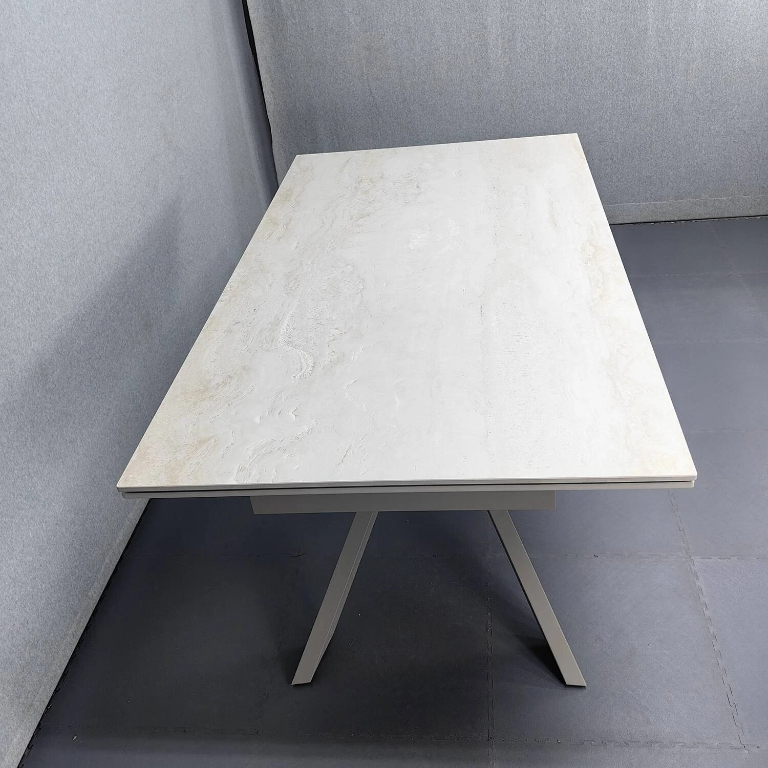 Стіл обідній розкладний Монако травертин матовий/ноги тауп 160-240x90x75 (кераміка+метал)