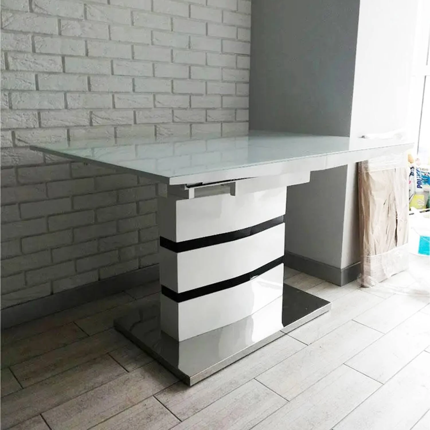 Стіл обідній розкладний DT-9108G Philadelphia white/black gloss 120-160x80x76