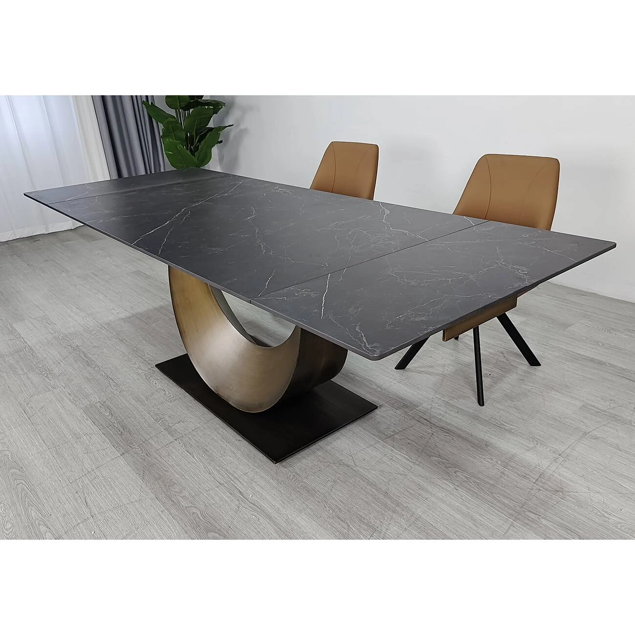 Стіл обідній розкладний Amelia Ceramic 160-240x90x75 чорний матовий/бронзовий (кераміка+метал)