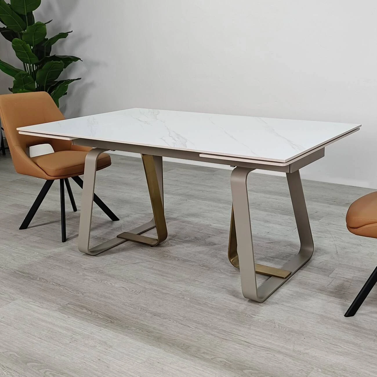 Стіл обідній розкладний Bianco Luxe Ceramic 160-240x90x75 білий матовий/білий+золото (кераміка+метал)