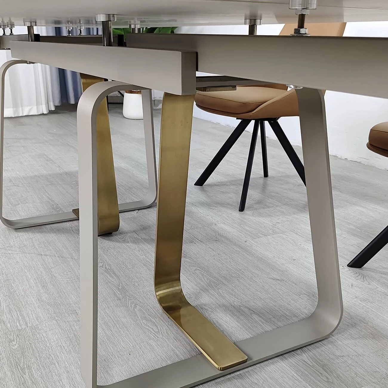 Стіл обідній розкладний Bianco Luxe Ceramic 160-240x90x75 білий матовий/білий+золото (кераміка+метал)