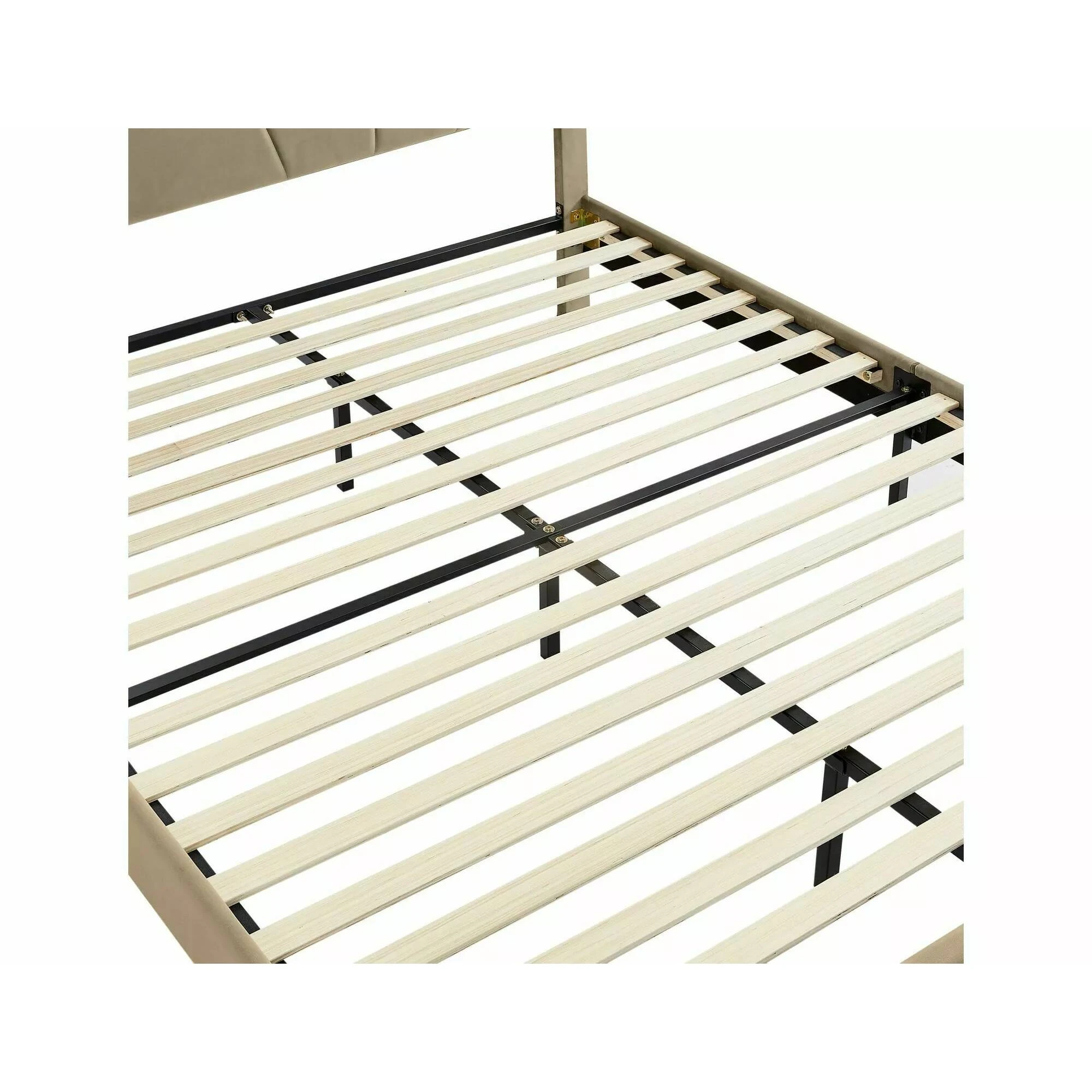 Ліжко полуторне Signal COLUMBIA VELVET 140X200 Світло-бежевий BLUVEL 28 COLUMBIAV140BE