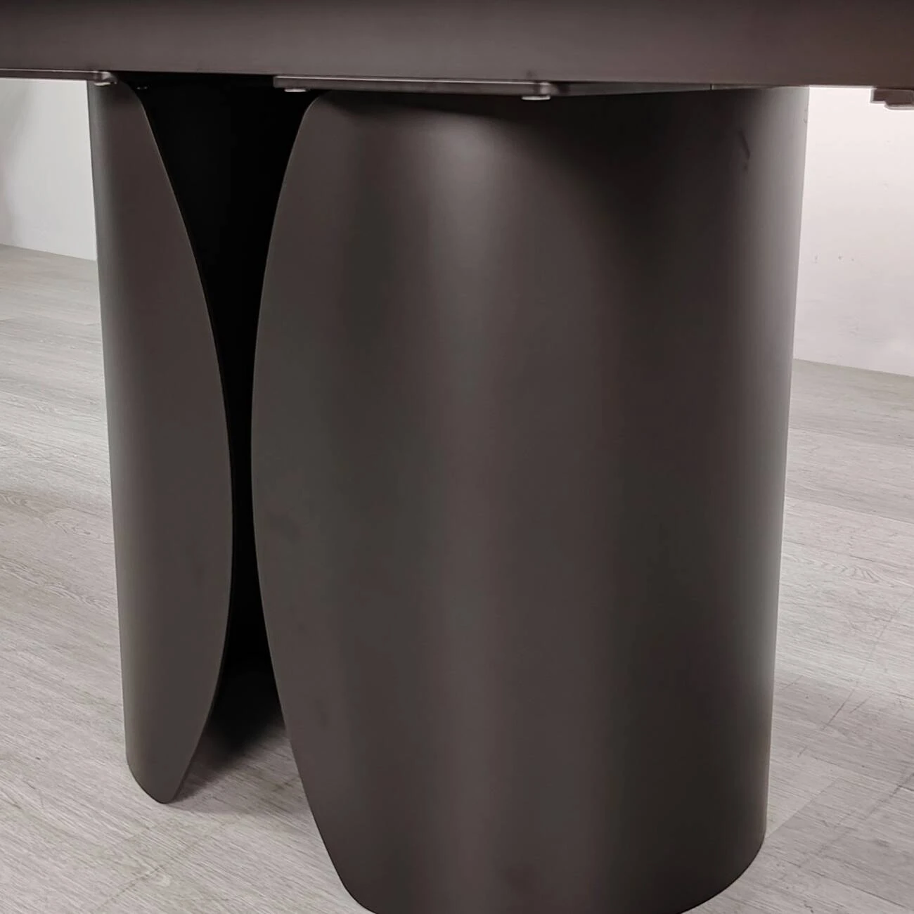 Стіл обідній розкладний Edgar 160-240x90x75 бронзовий/коричневий (гартоване скло+метал)