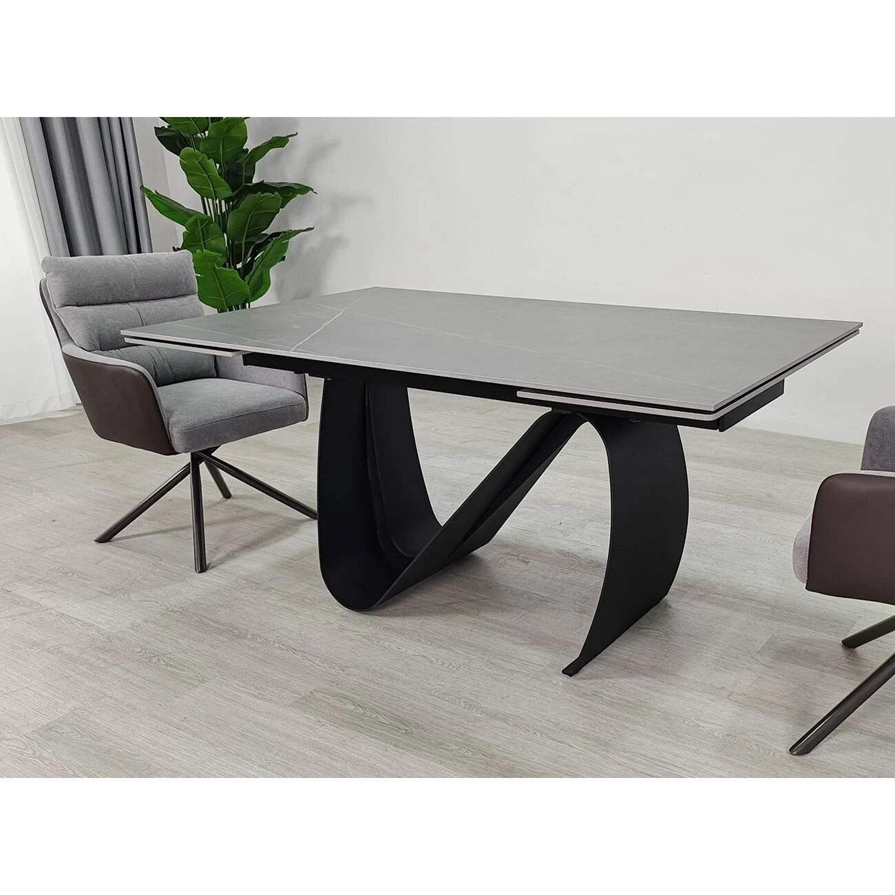 Стіл обідній розкладний Julian Ceramic 160-240x90x75 сірий матовий/чорний (кераміка+метал)