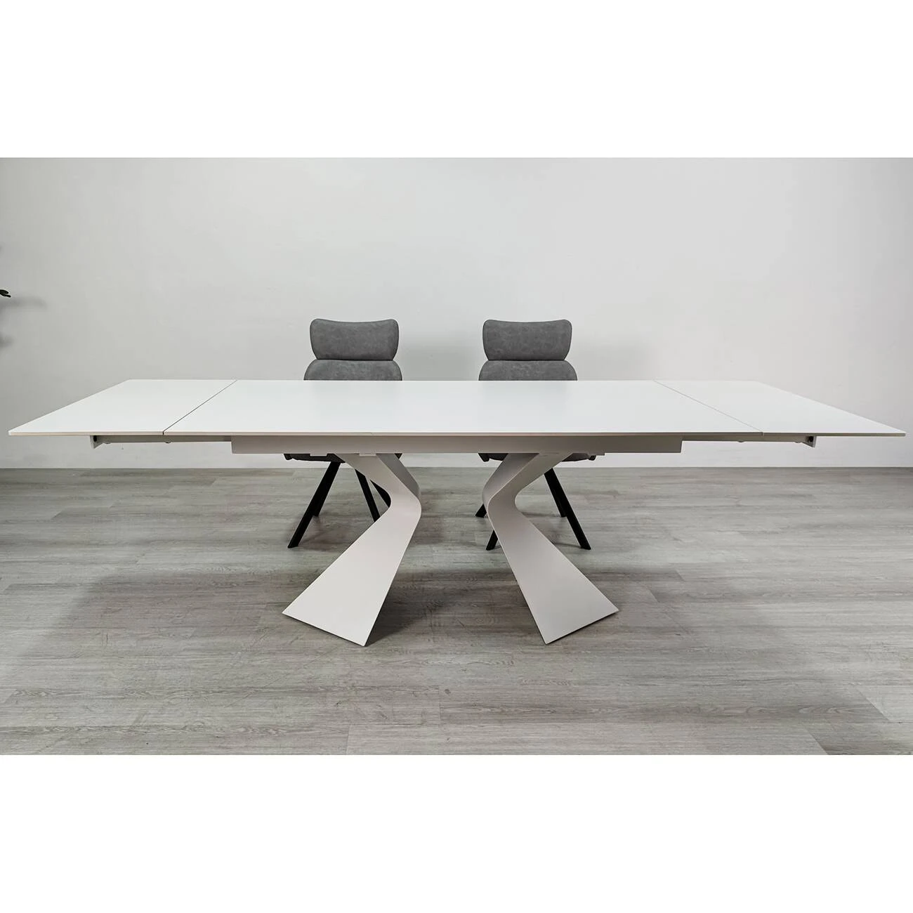Стіл обідній розкладний Laura Ceramic 160-240x90x75 білий матовий/білий (кераміка+метал)