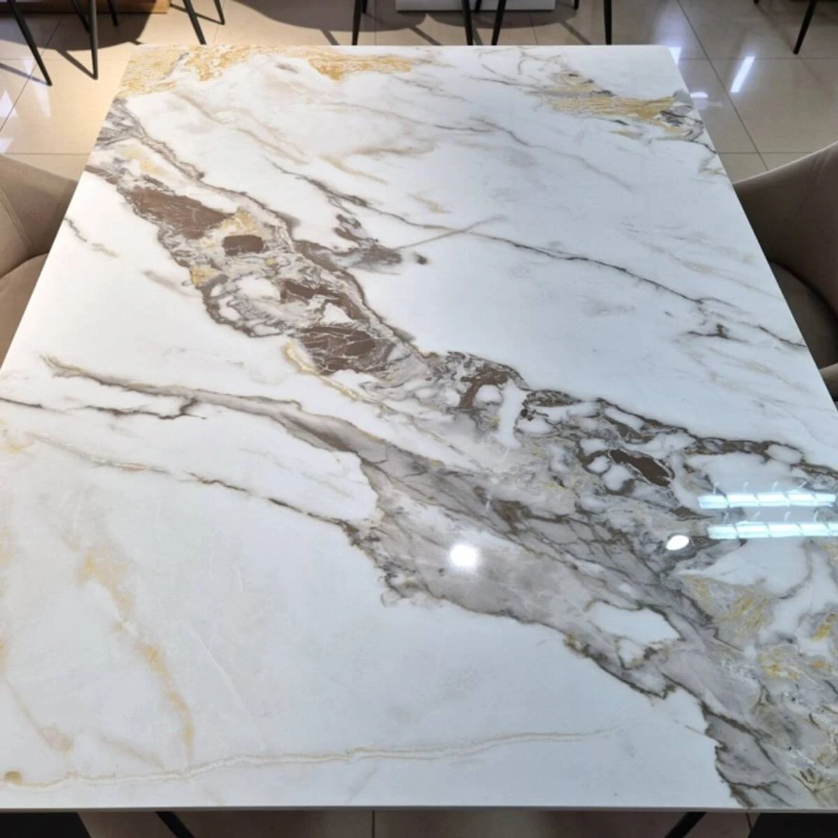 Стіл обідній Norman Ceramic 120x90x76 gold phoenix глянець/чорний каркас