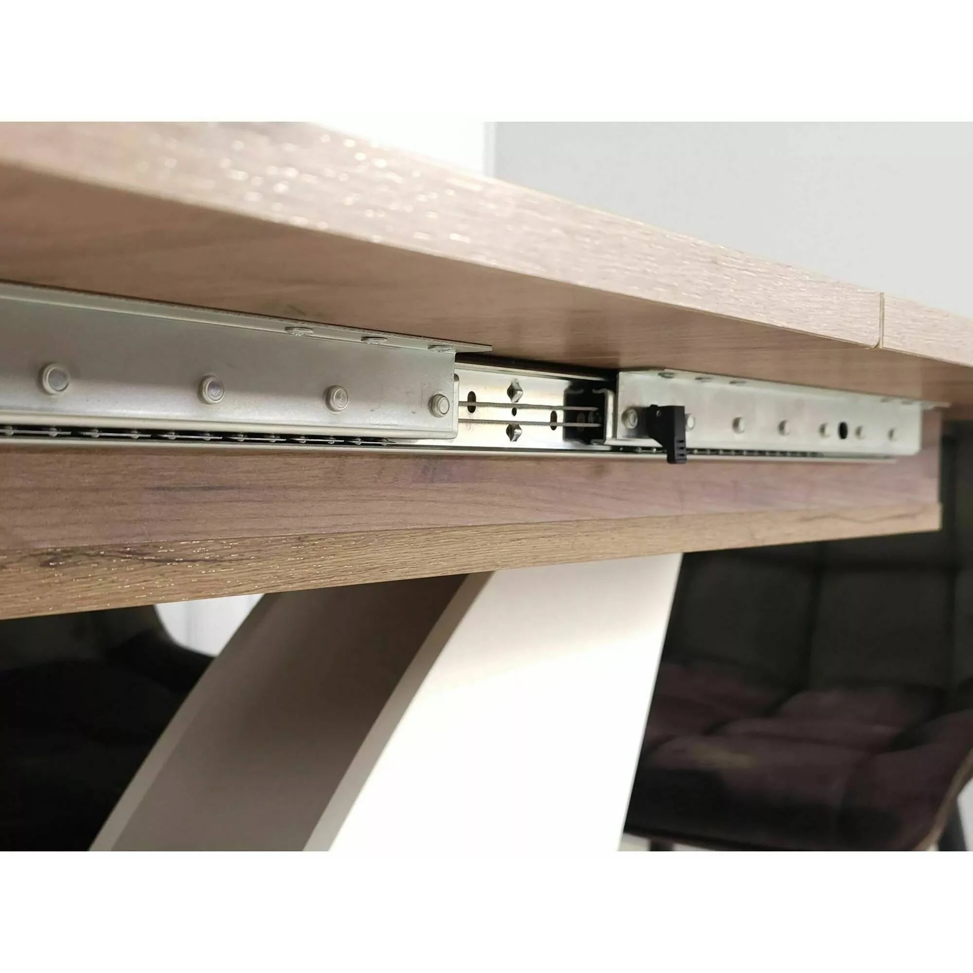 Стіл обідній розкладний Signal VIDAR Дуб крафт тютюн/крем 140(180)X80 VIDARDCTK140