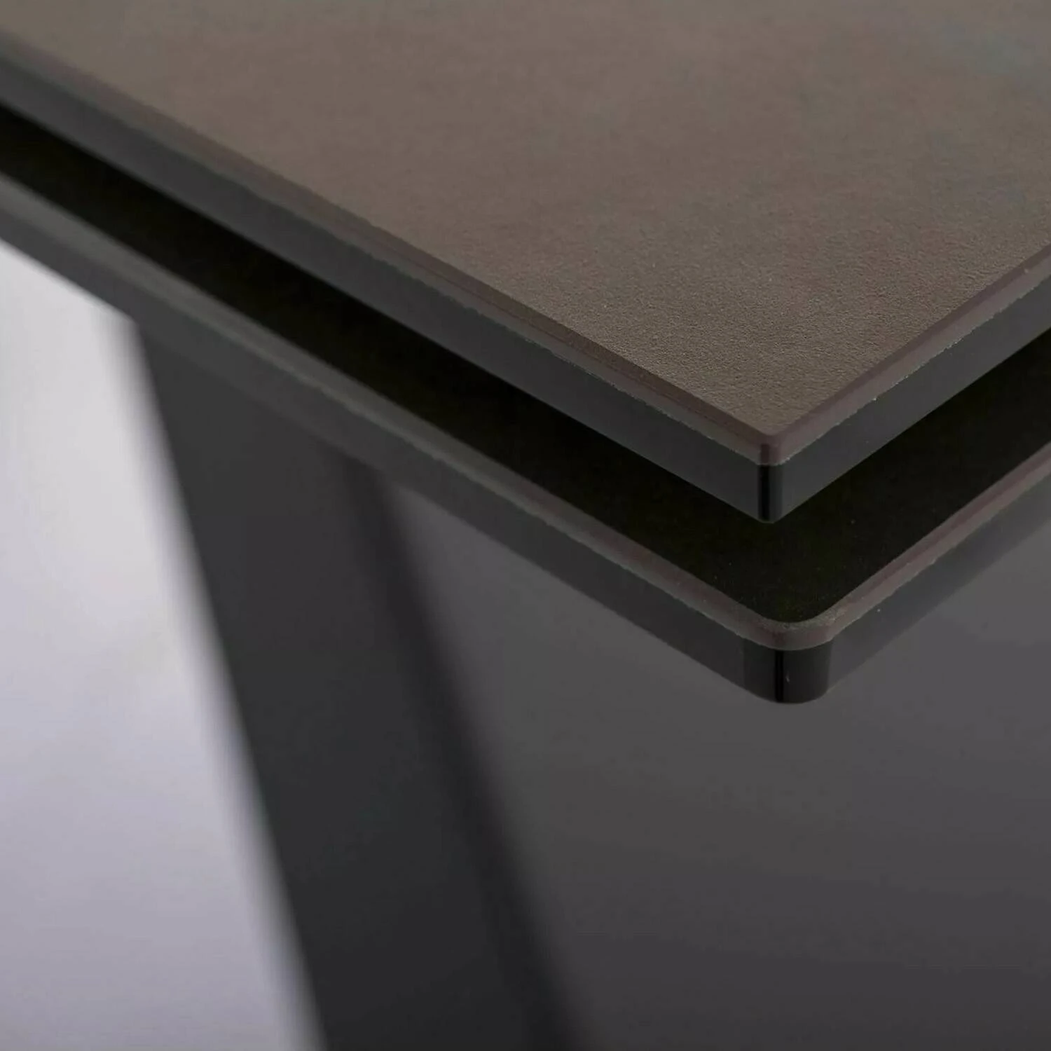Стіл обідній розкладний Signal Westin Ceramic 160-240x90x77 коричневий ossido bruno/чорний матовий