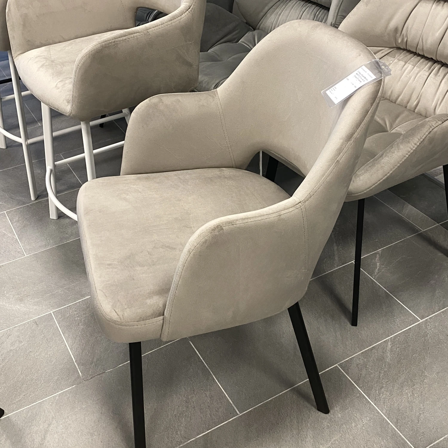 Стілець обідній Madera MONTE (OV чорний, Riviera 16) - розпродаж в наявності 1 шт.