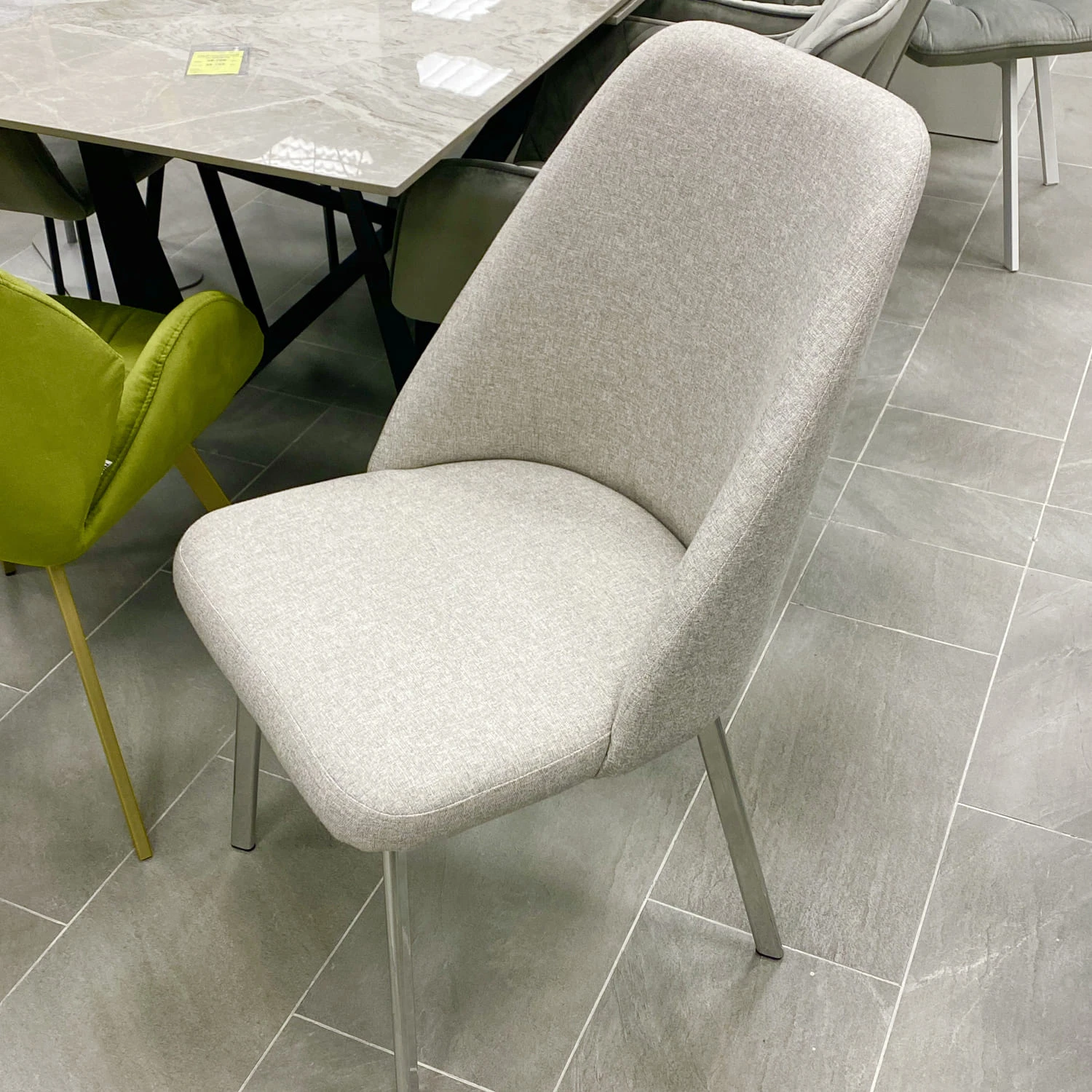 Стілець обідній Madera RAFAEL (OV хром, Solid 09) - розпродаж в наявності 1 шт.